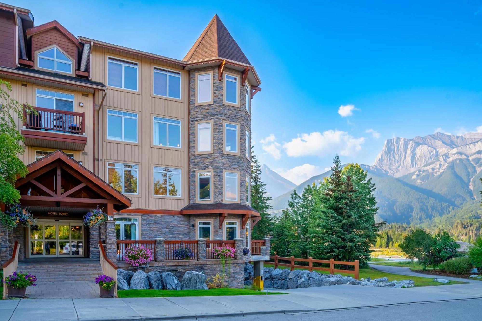 B&B Falcon Crest Lodge 1Br 1Pullout Canmore Ngoại thất bức ảnh
