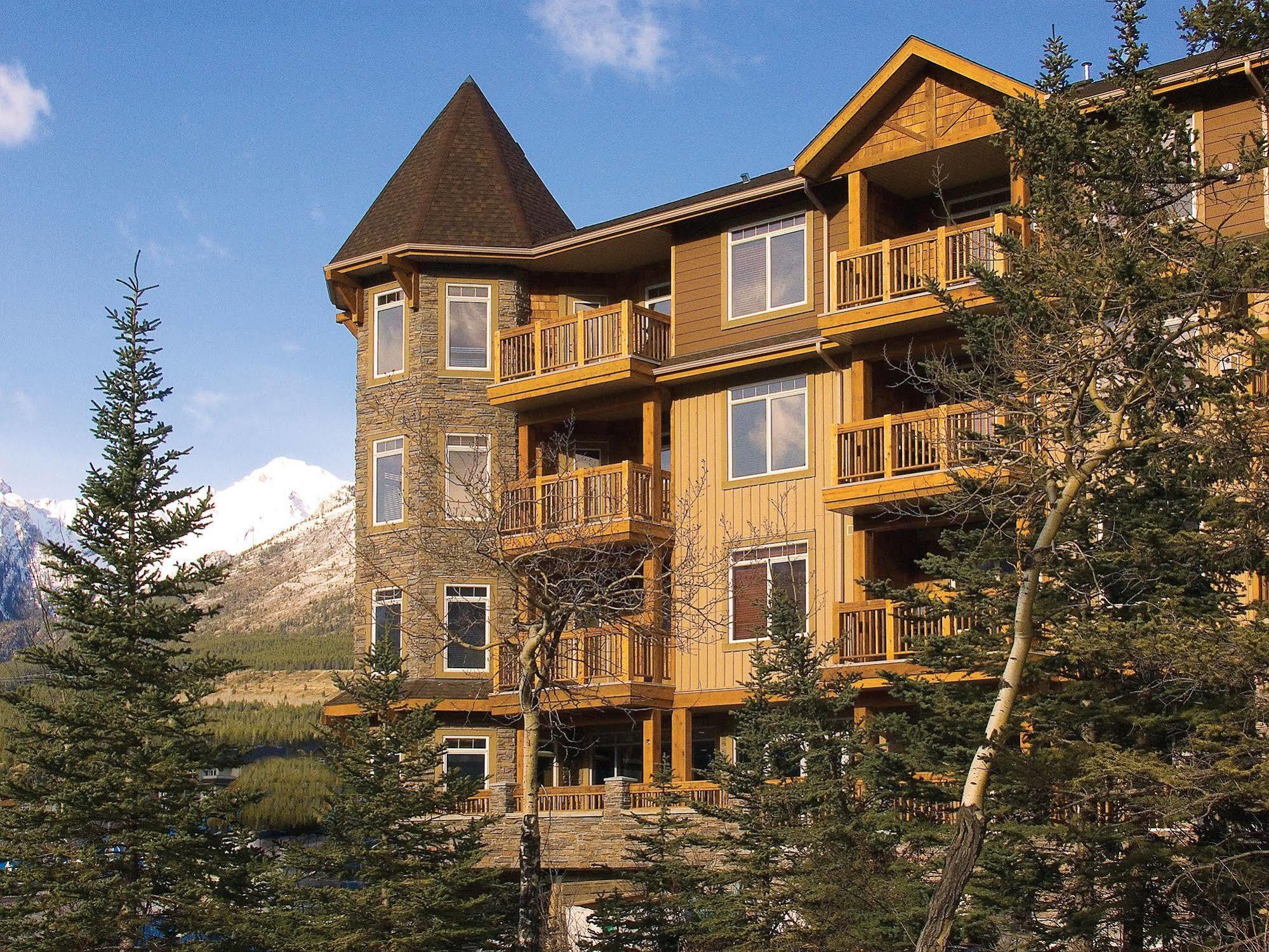 B&B Falcon Crest Lodge 1Br 1Pullout Canmore Ngoại thất bức ảnh
